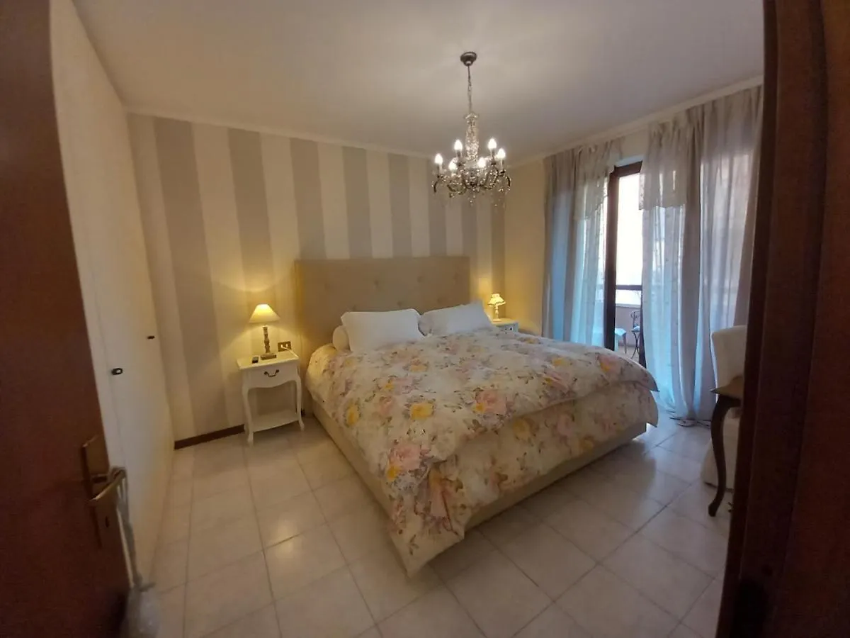 Apartment Fiorenza House Luisago