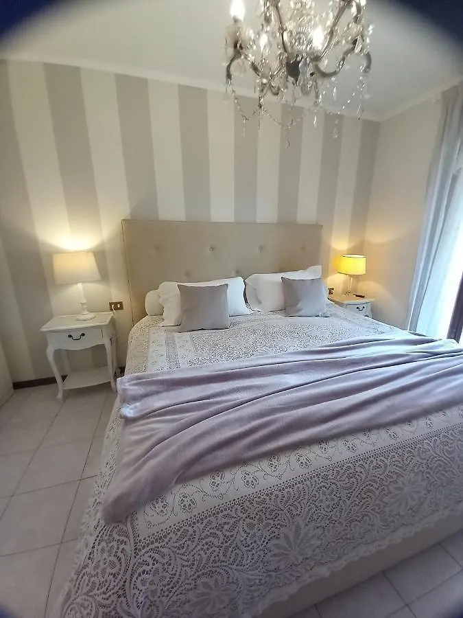 Fiorenza House Luisago Apartment