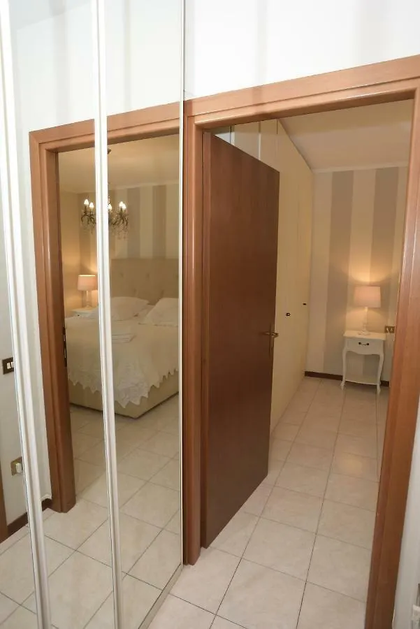 Apartment Fiorenza House Luisago Italien