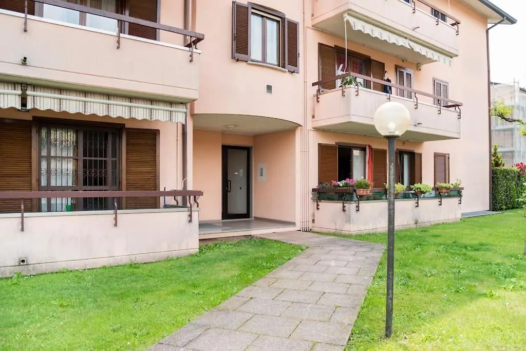 Fiorenza House Luisago Apartment
