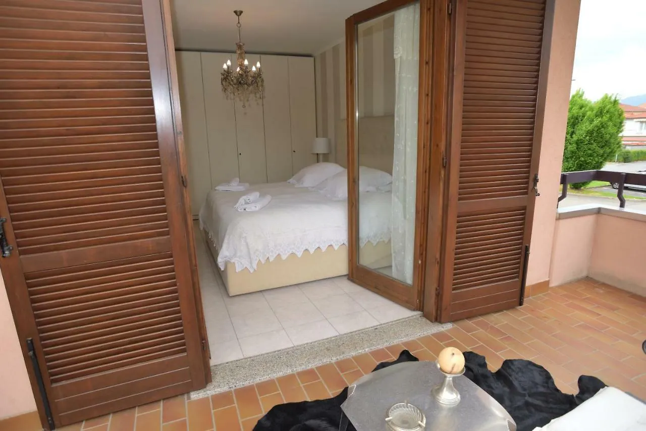 Fiorenza House Luisago Apartment