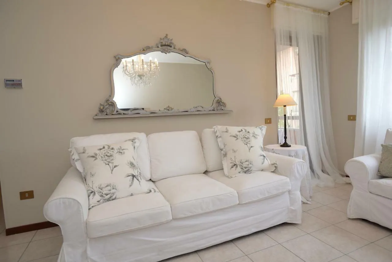 Fiorenza House Luisago