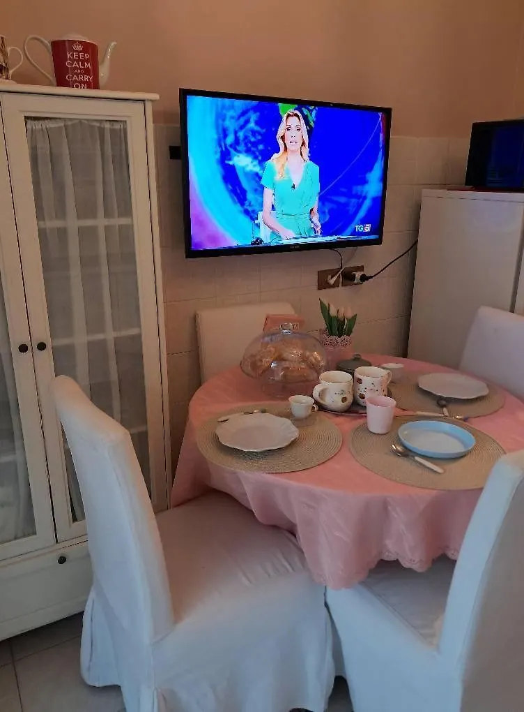 Fiorenza House Luisago Apartment